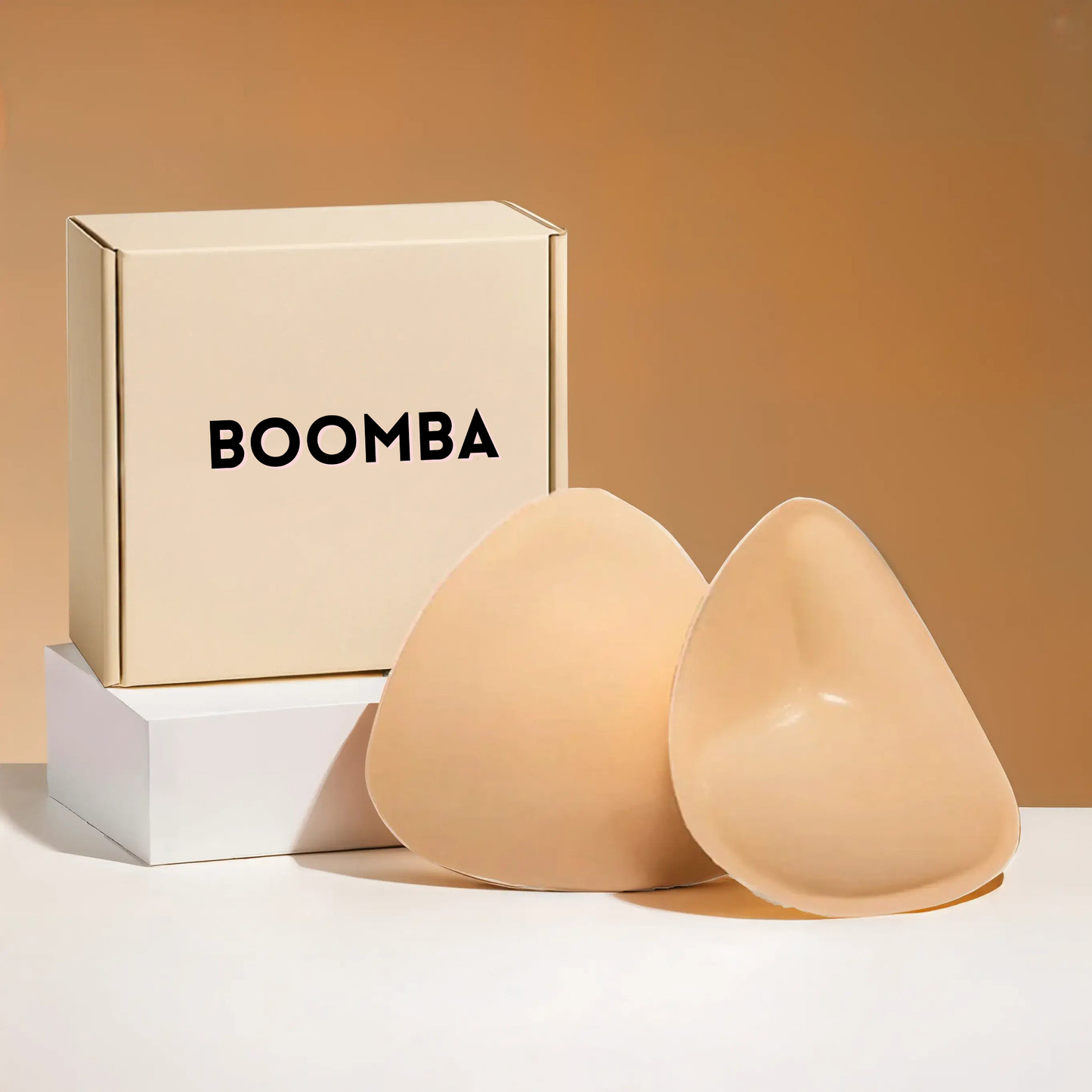 Boomba Dolgun ve Dik Görünüm Sağlayan Yapışkan Göğüs Pedleri